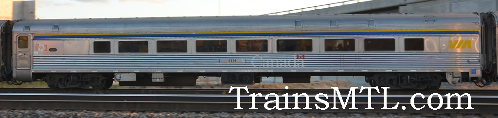 Passenger car VIA 4114 right side / Wagon de passager VIA 4114 coté droit
